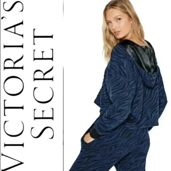 Victoria's secret blue zebra stripe crop hoodie Size L - Picture 1 of 8